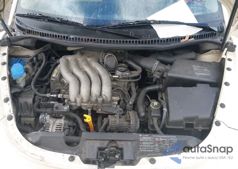 2005 Volkswagen New Beetle Gls z USA, uszkodzony, nr VIN 3VWCM31Y85M318277